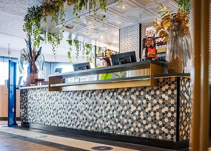 Fletcher Hotel-restaurant Scheveningen 4*