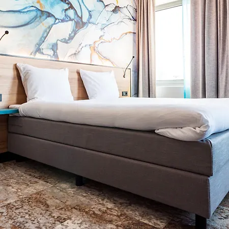 Fletcher Hotel-restaurant Scheveningen فندق