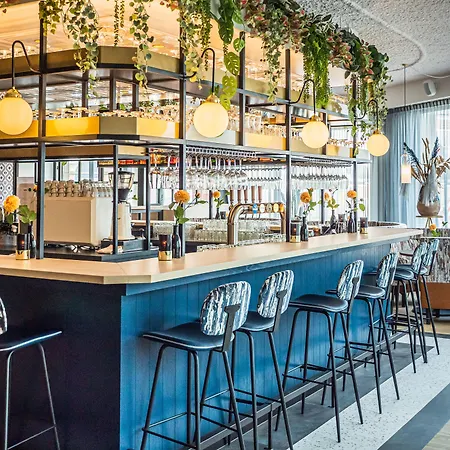 Fletcher Hotel-restaurant Scheveningen 4*