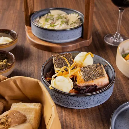 Fletcher Hotel-restaurant Scheveningen 4*