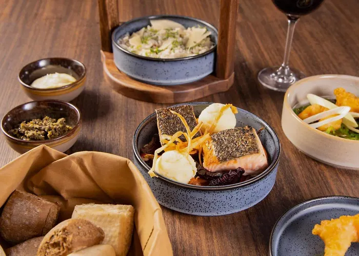 Fletcher Hotel-restaurant Scheveningen 4*